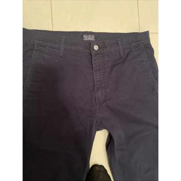 Levi Men's White Tab Slim Fit‎ Trouser Jean Pants Tapered Leg, 33x30 Navy Blue - Picture 2 of 16